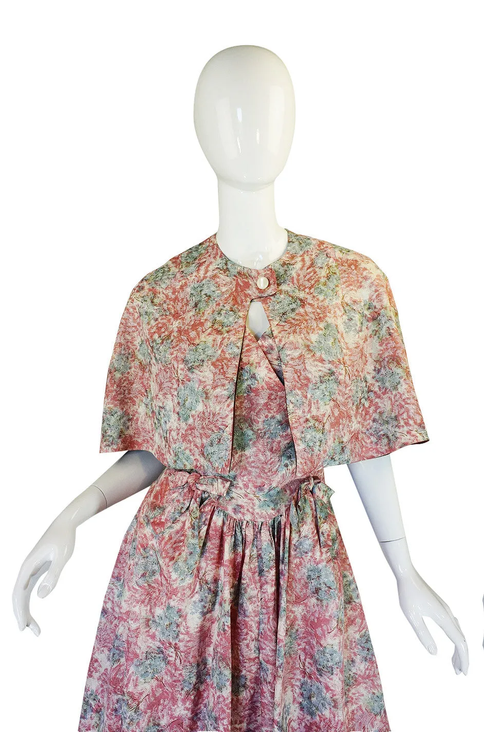 1950s Pink Print Day Dress with Cape