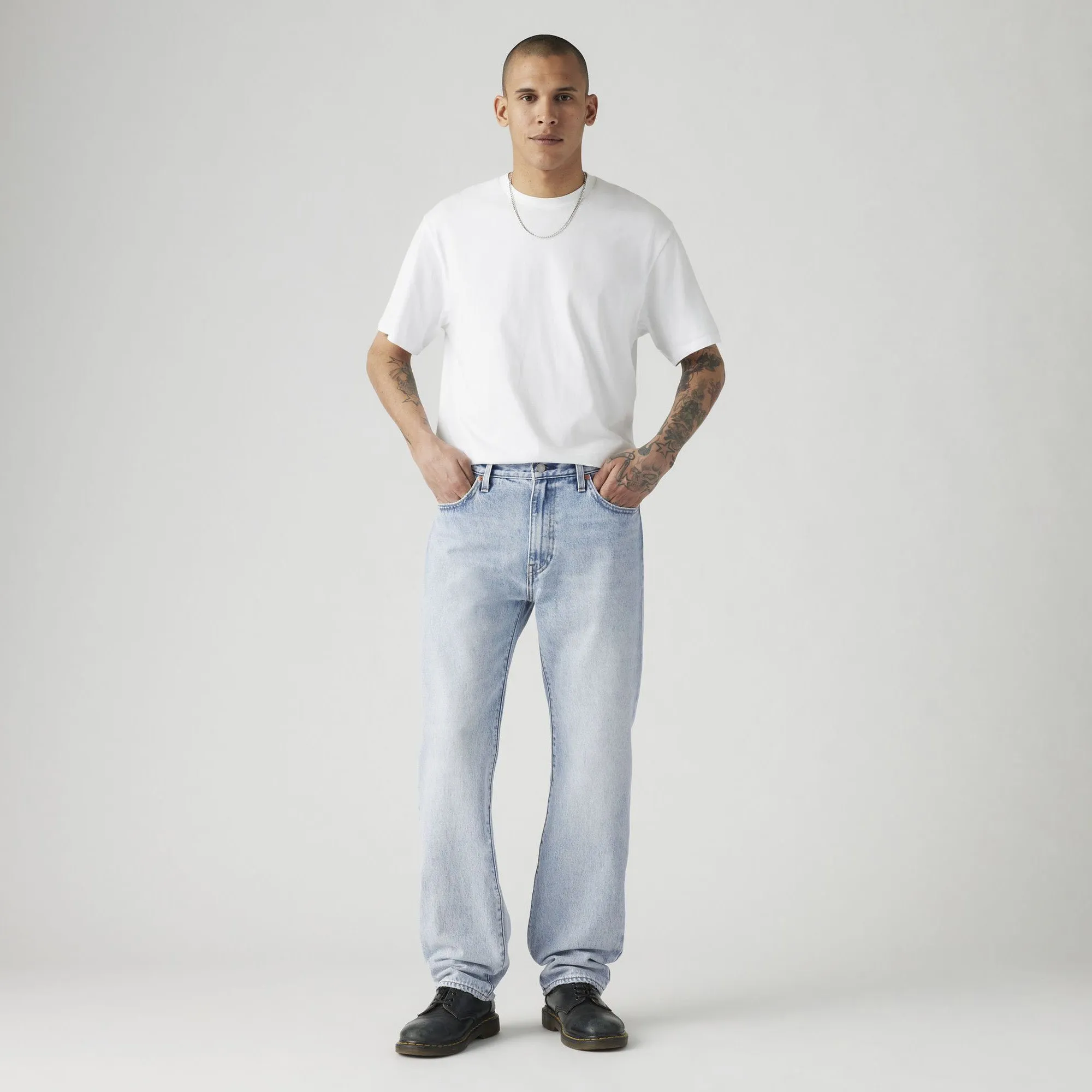 555 Relaxed Straight