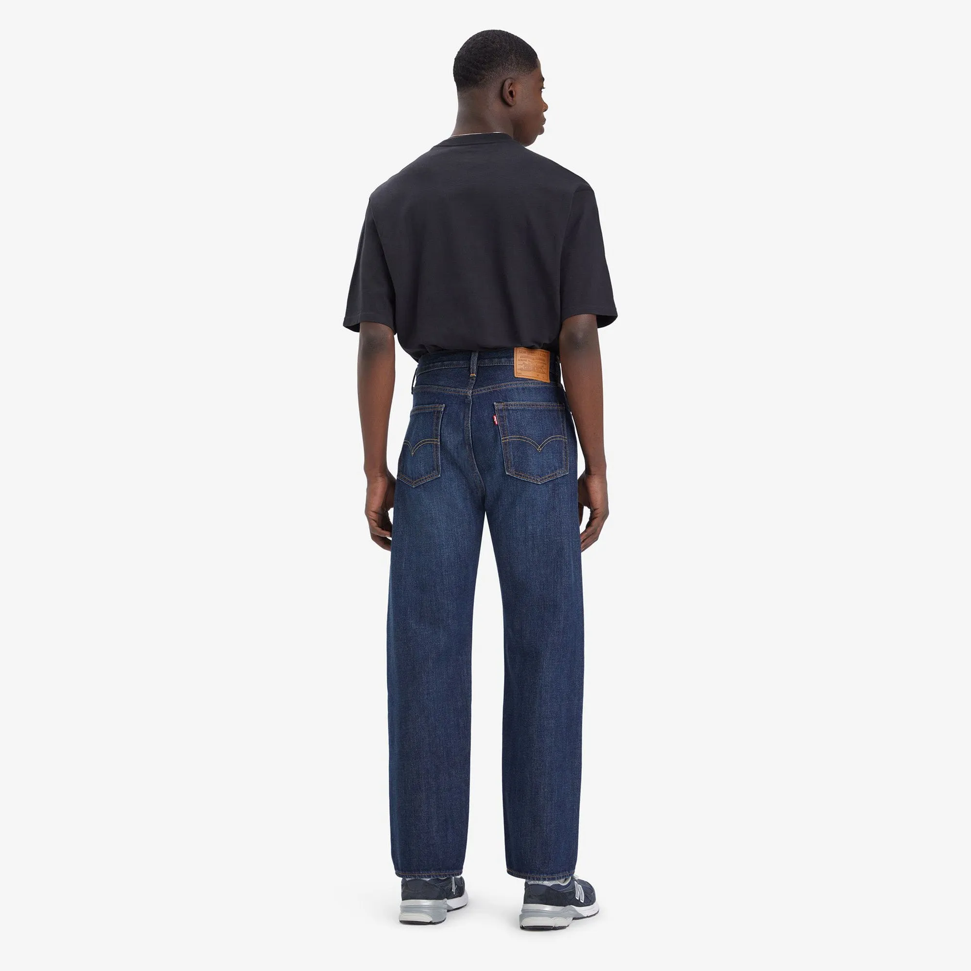 555 Relaxed Straight
