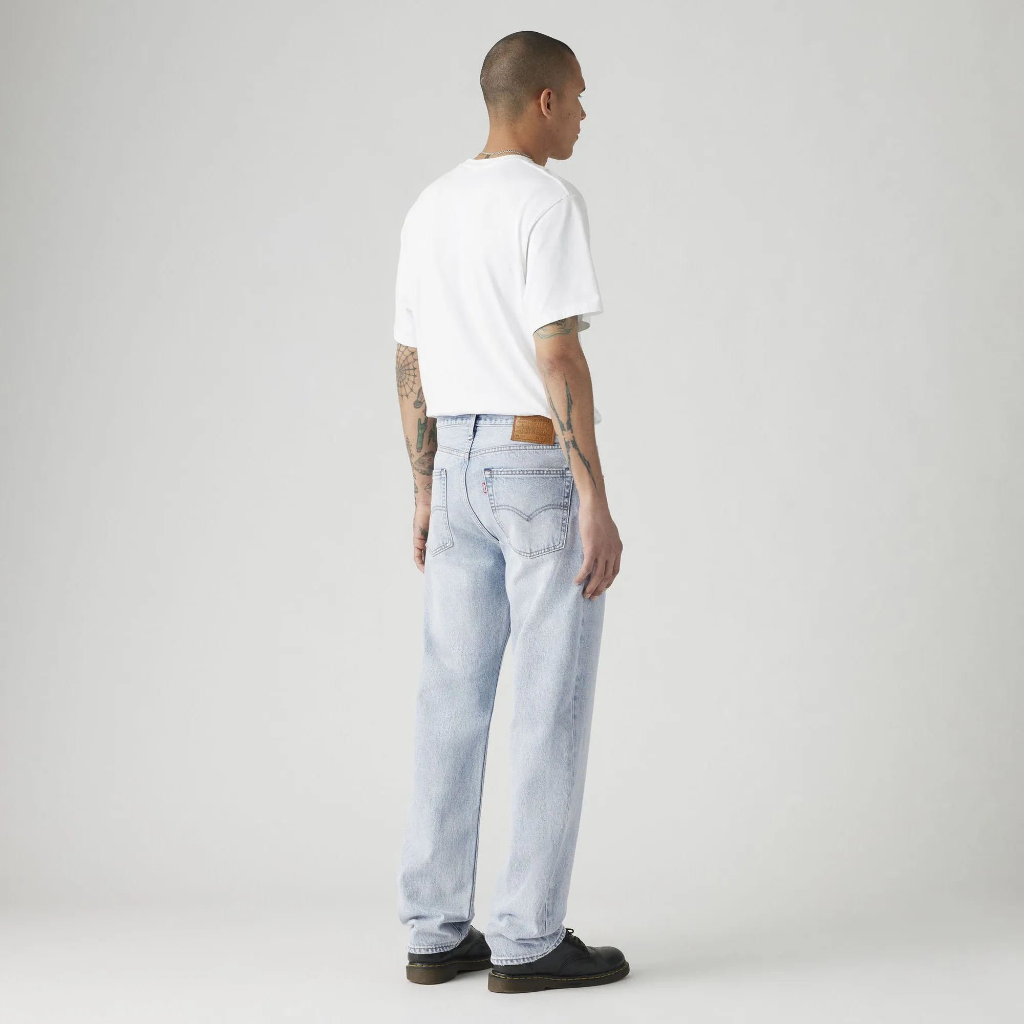 555 Relaxed Straight