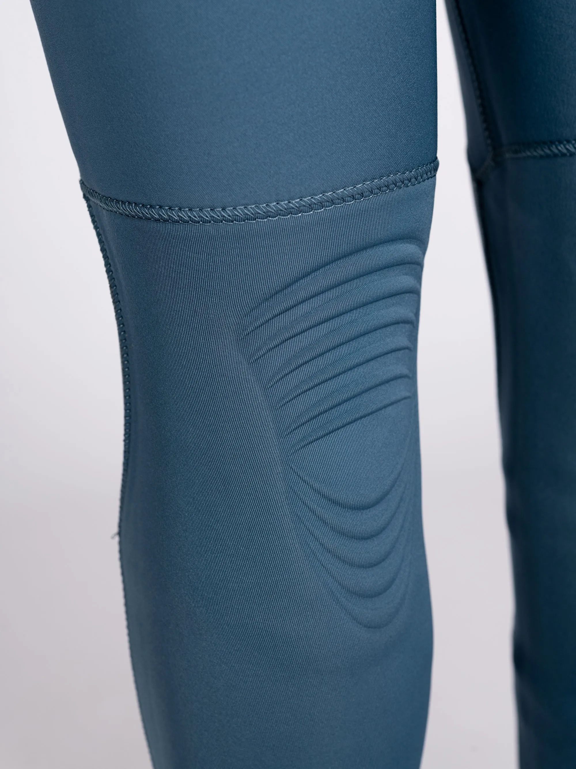 A Series Ecoprene 3/2 Chest Zip Long Sleeve Steamer Wetsuit
