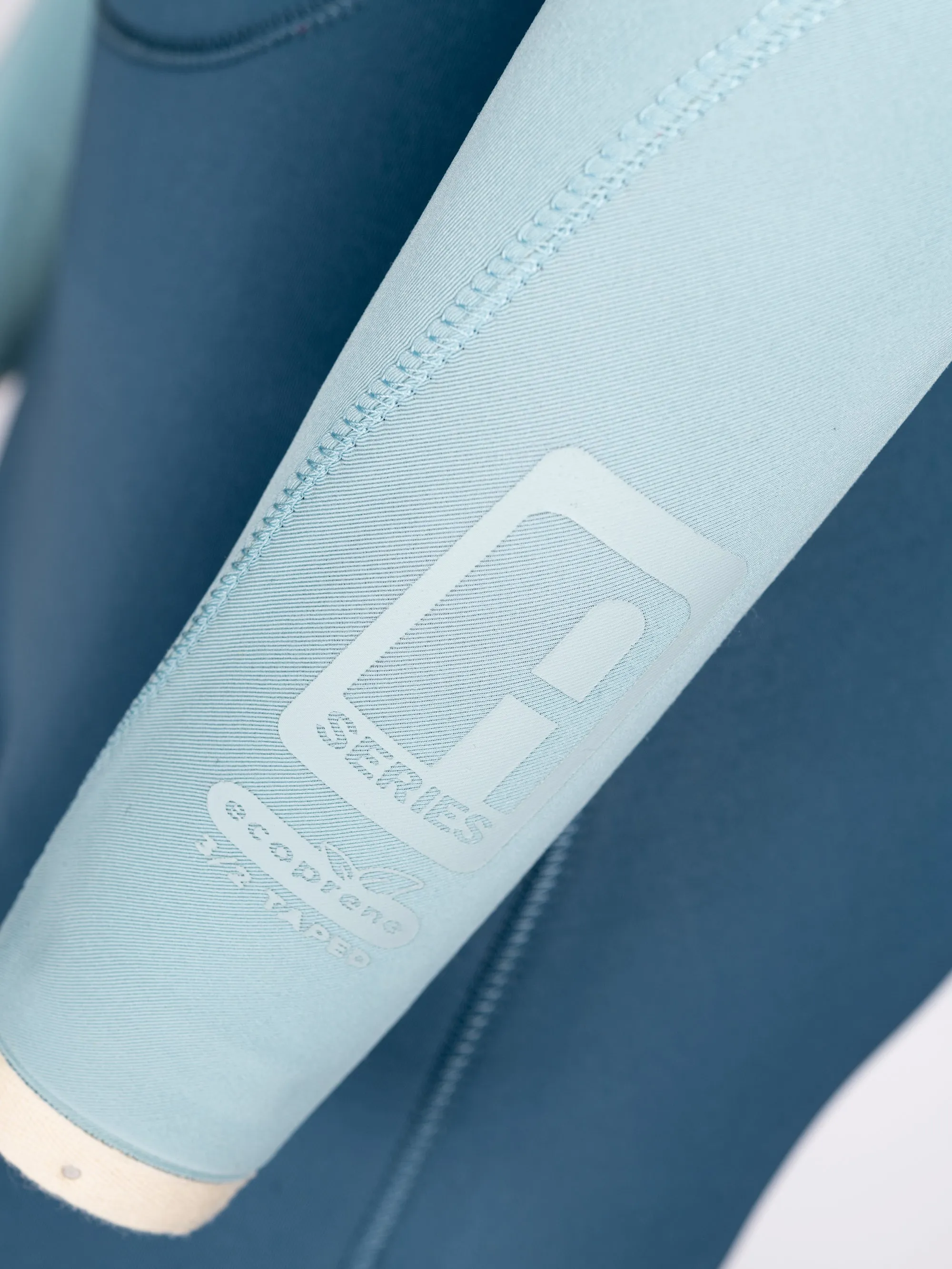 A Series Ecoprene 3/2 Chest Zip Long Sleeve Steamer Wetsuit