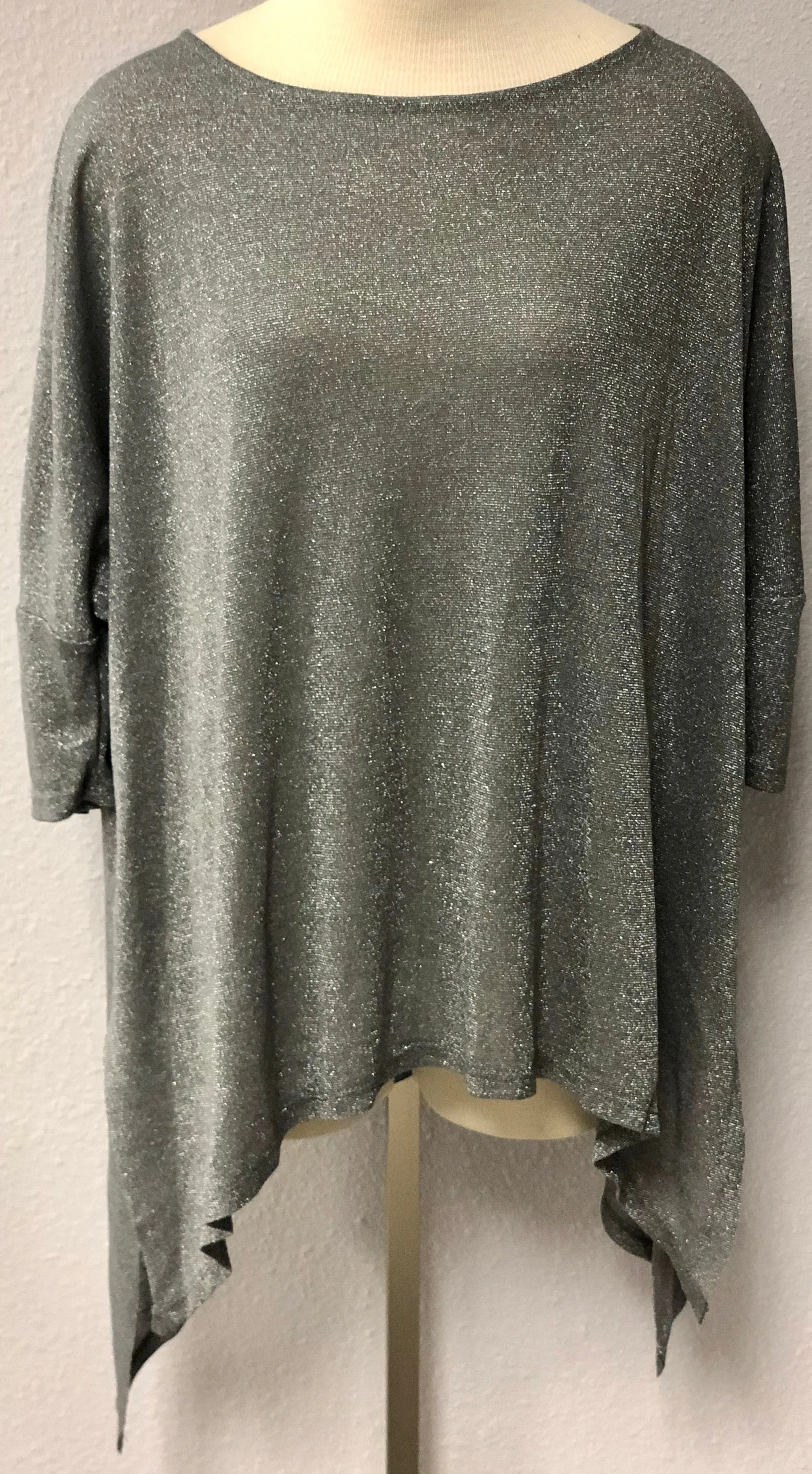 BATWING BLOUSE