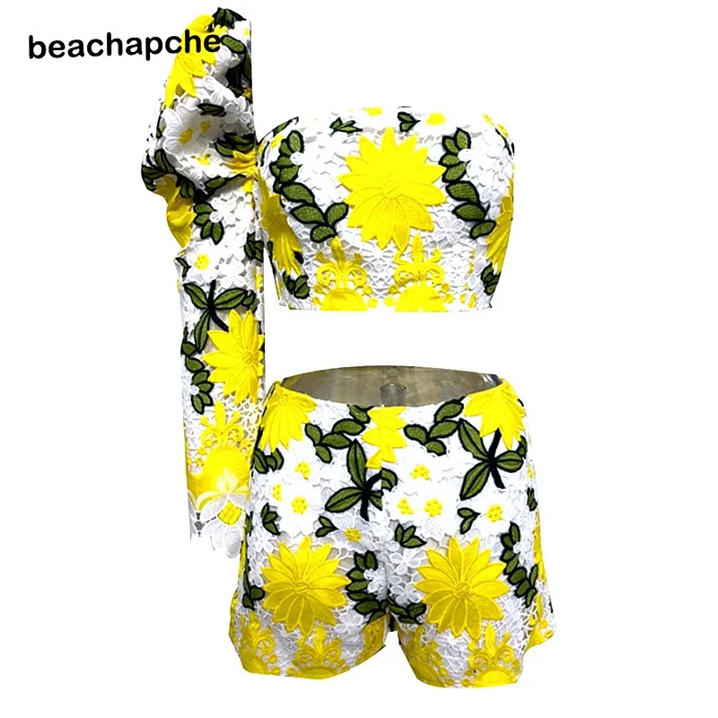 Beachapche Lace Duff Sleeve Top & Short Sets
