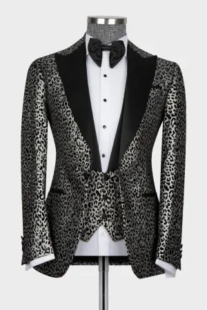 Charming Silver Jacquard Peaked Lapel Three Pieces Prom Suit Jackets
