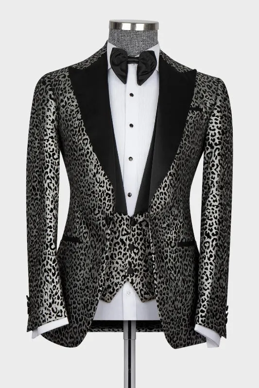 Charming Silver Jacquard Peaked Lapel Three Pieces Prom Suit Jackets