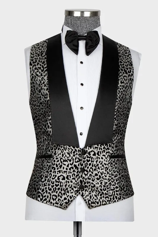 Charming Silver Jacquard Peaked Lapel Three Pieces Prom Suit Jackets