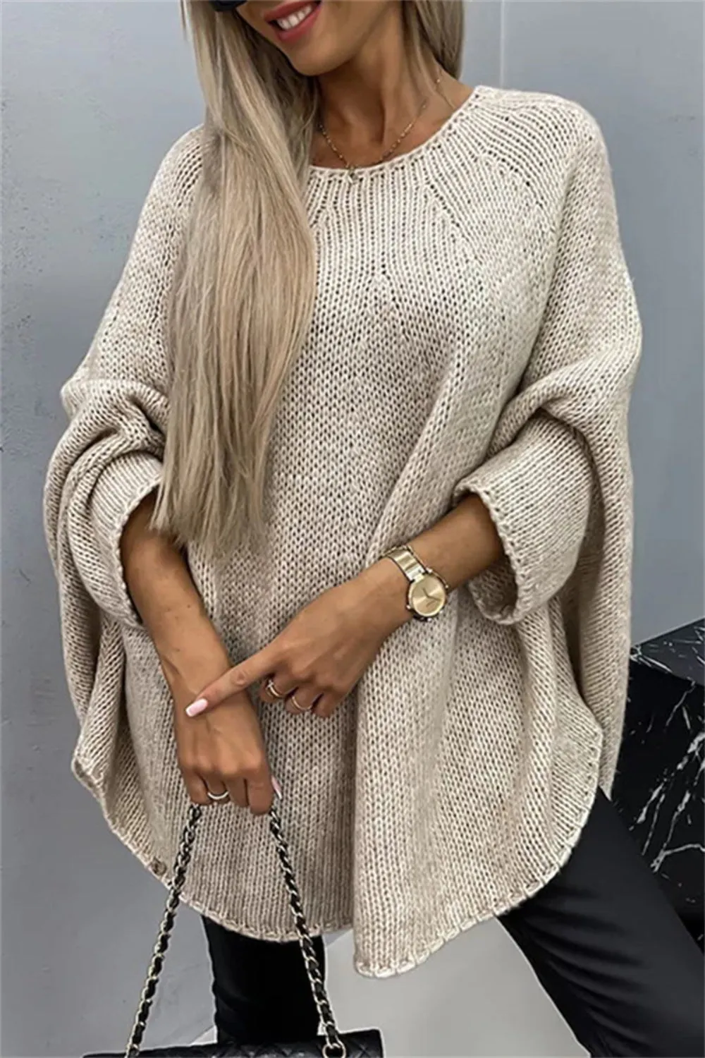 Chicago Round Neck Batwing Sleeve Sweater