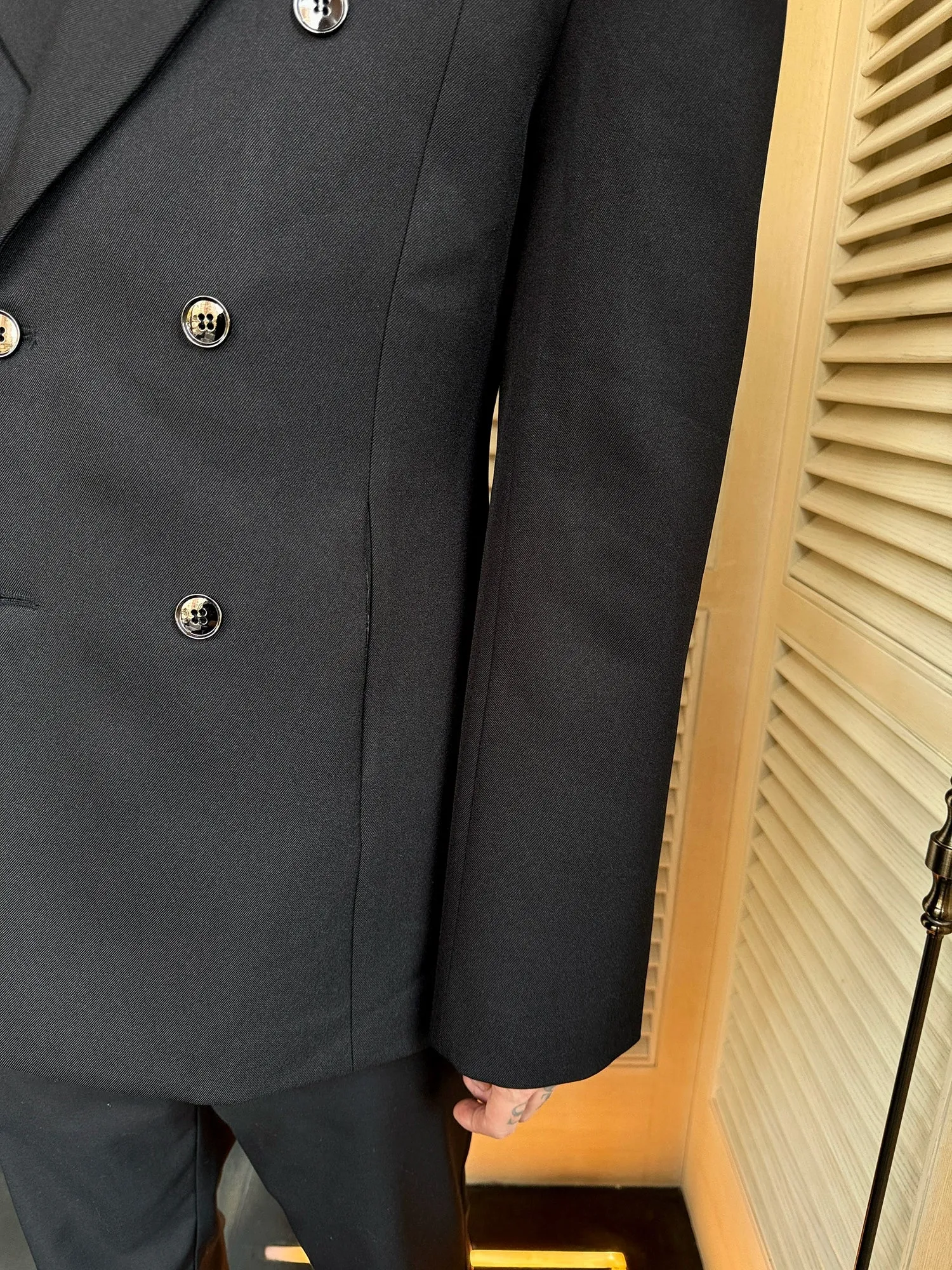 Double-Breasted Padded Shoulder Suit Jacket
