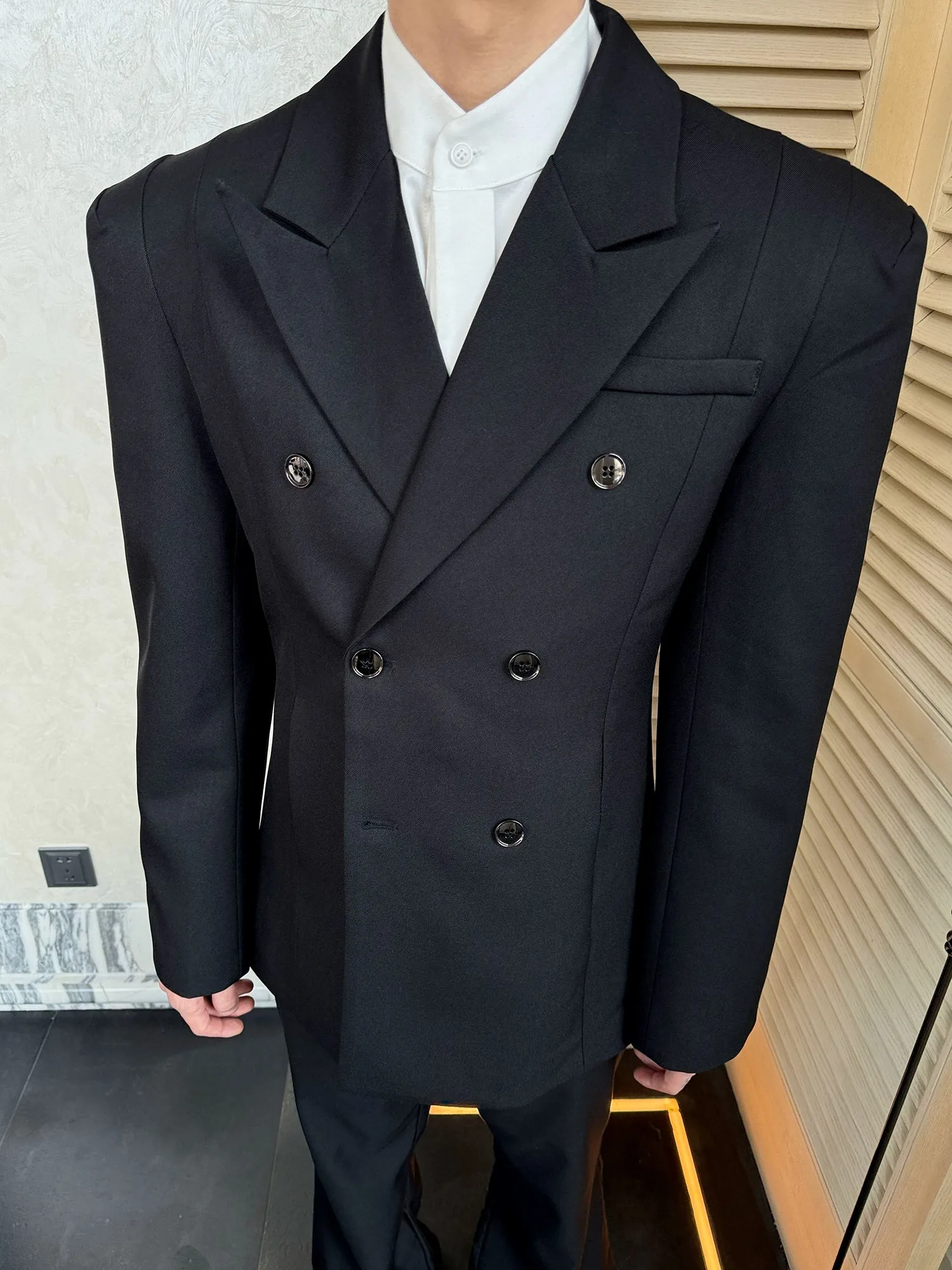 Double-Breasted Padded Shoulder Suit Jacket