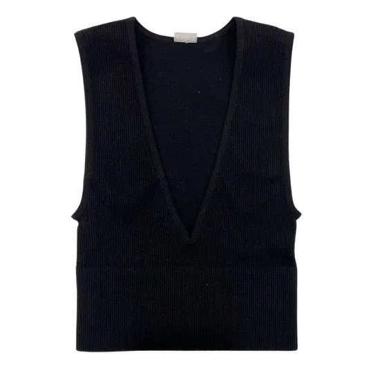 Dynamic Ribbed V-Neck Top 322