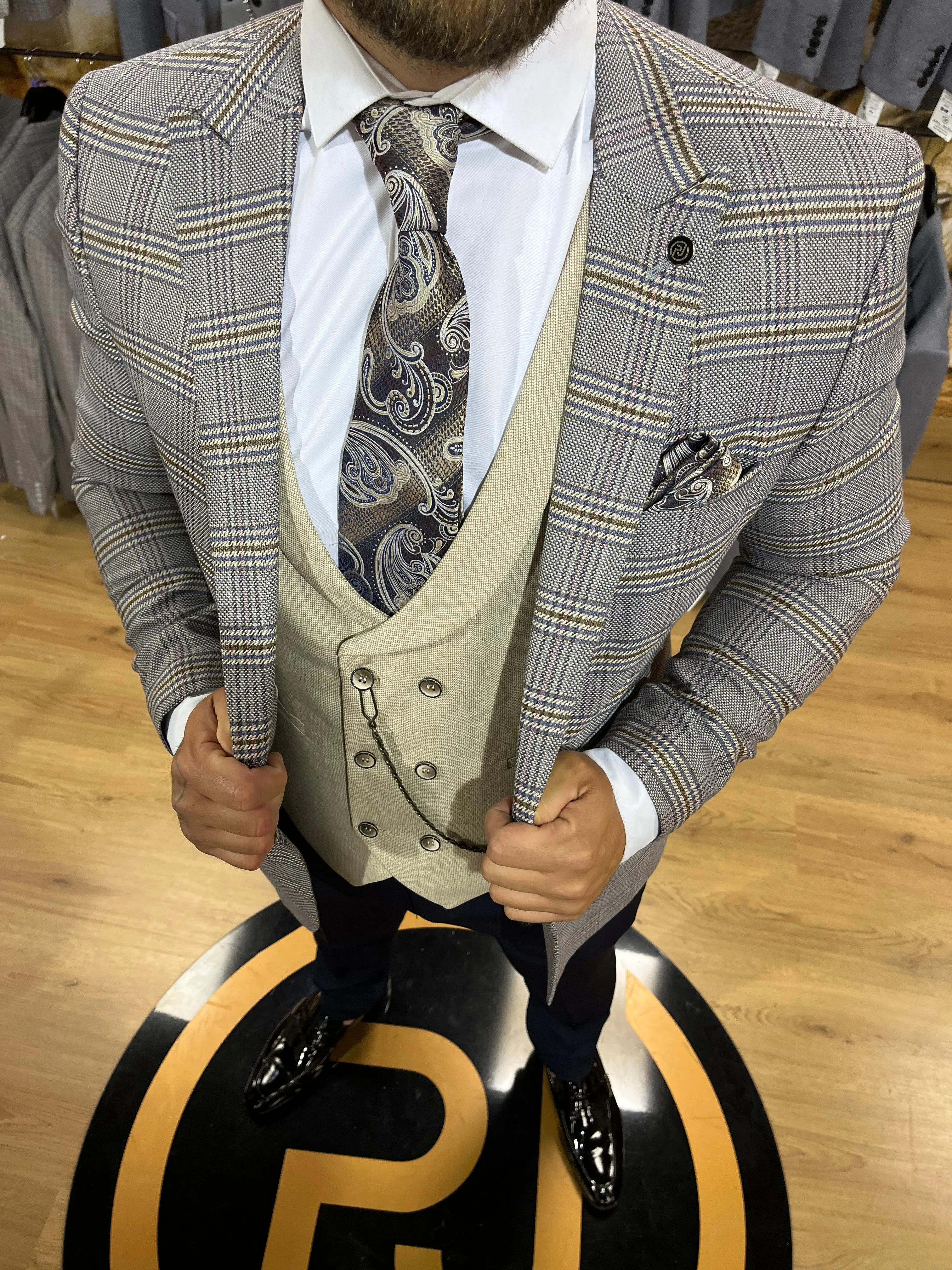 Ferraro - Blue/Brown/Pink/Beige 3 Piece Suit
