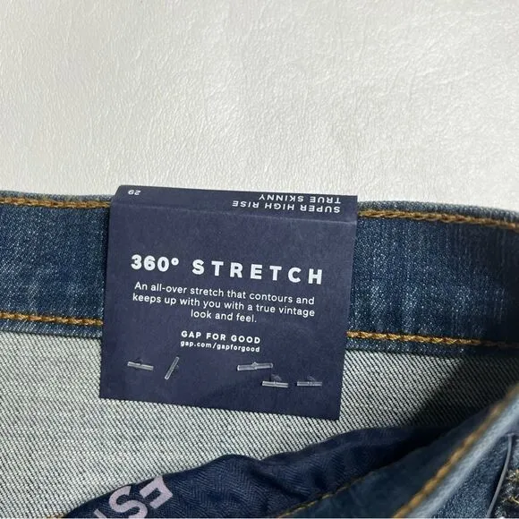 Gap | NWT Super High Rise True Skinny Raw Hem Button Fly Jeans