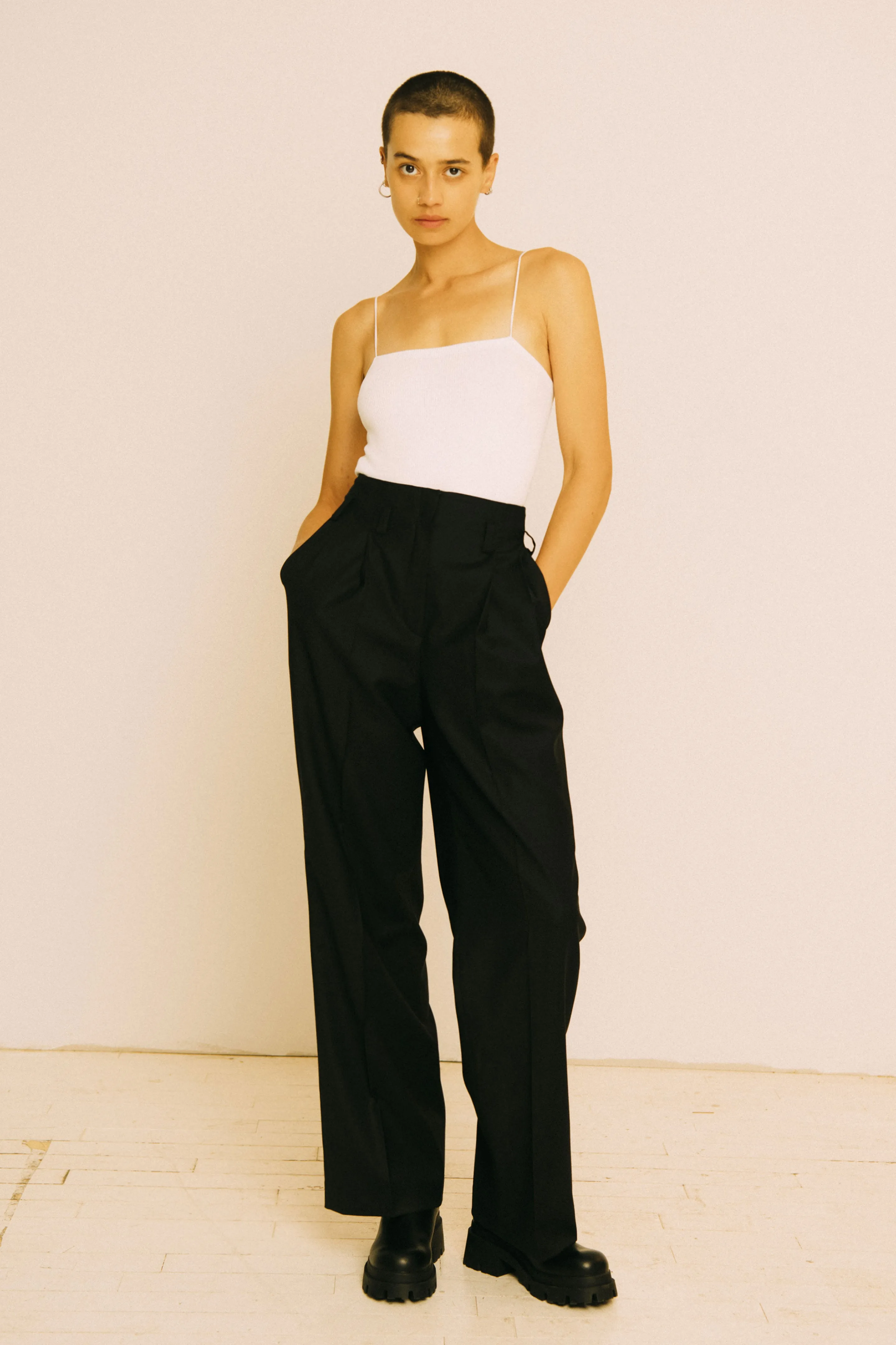 JOSIE BLACK WIDE PANTS