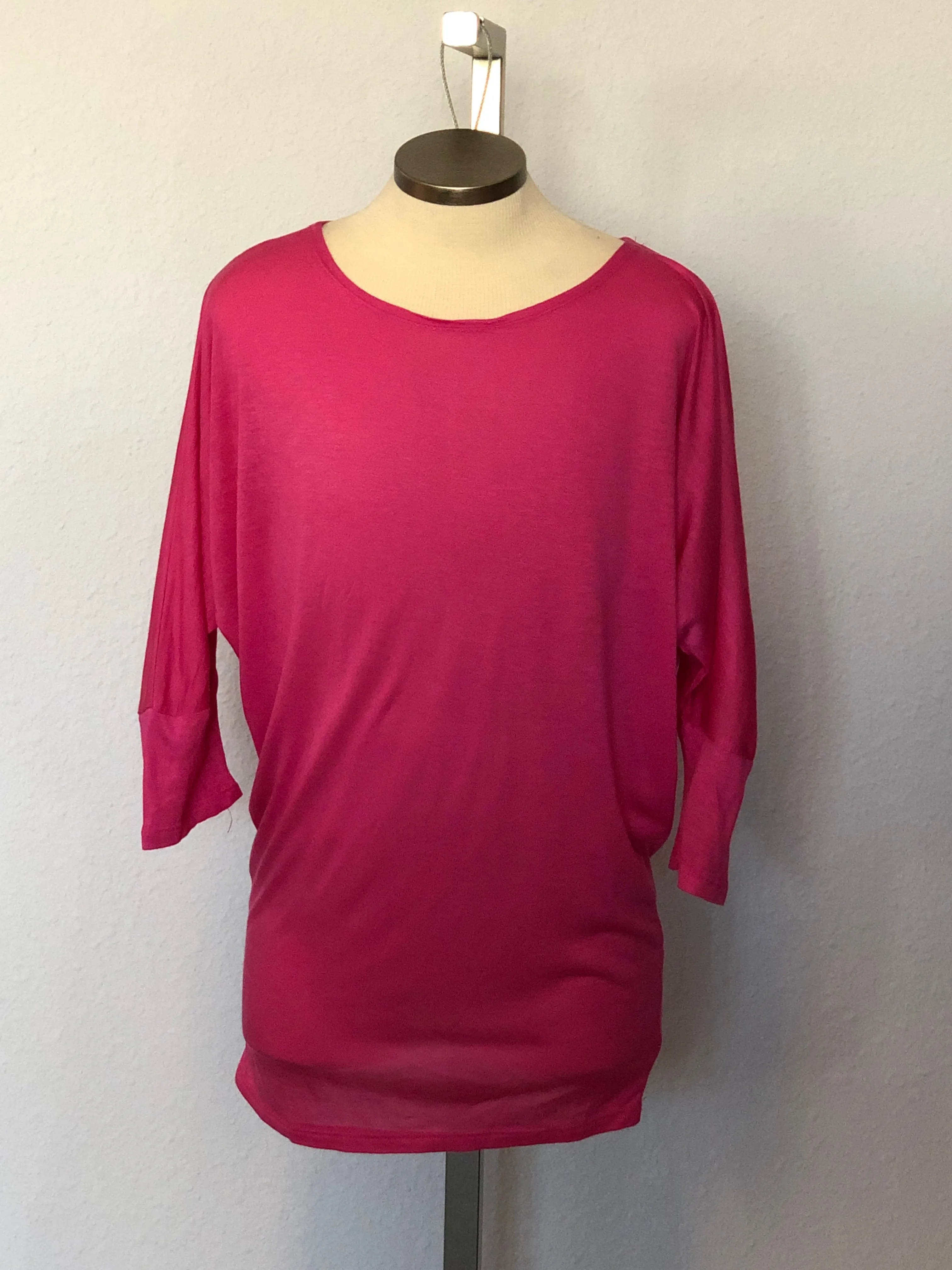 K BATWING TOP