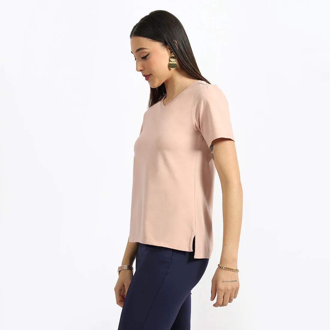 Last Tee - V Neck Half Sleeves