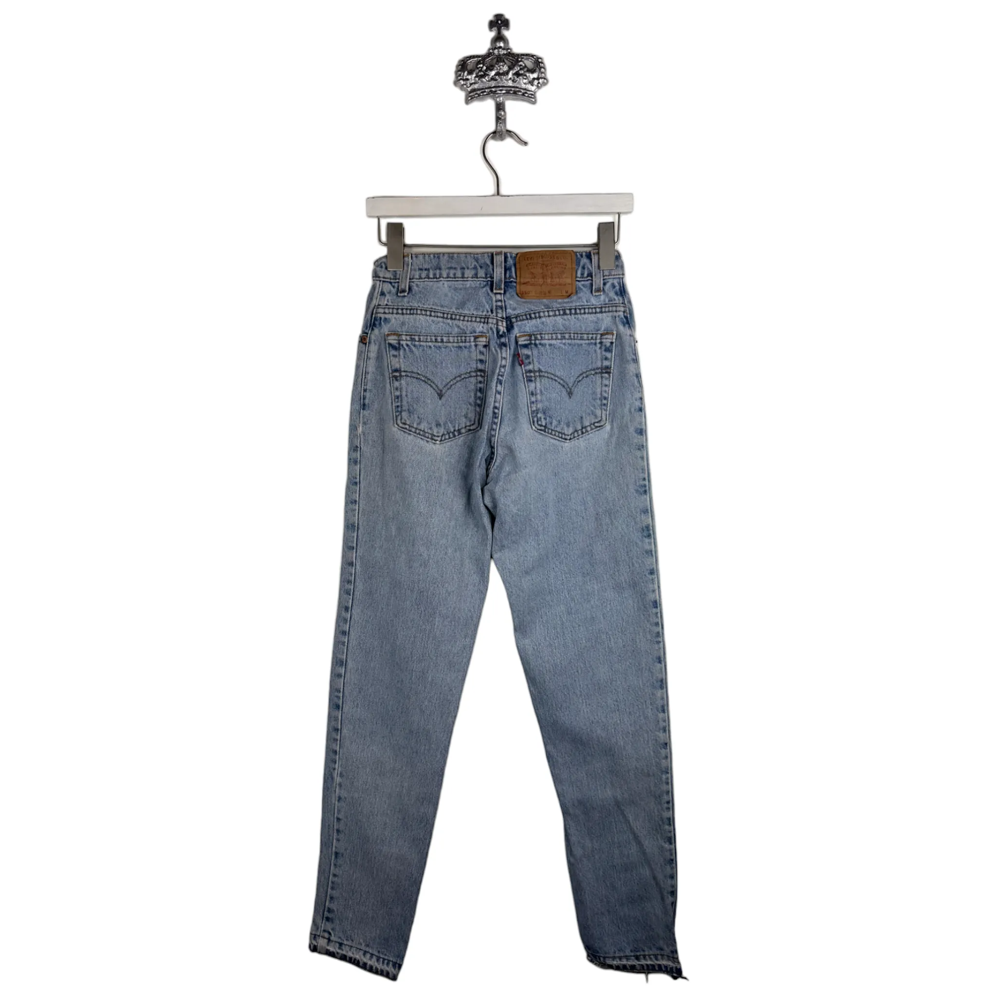 LEVIS 550 RELAXED FIT TAPERED LEGS - (HH 13.5) X (LENGTH 41)
