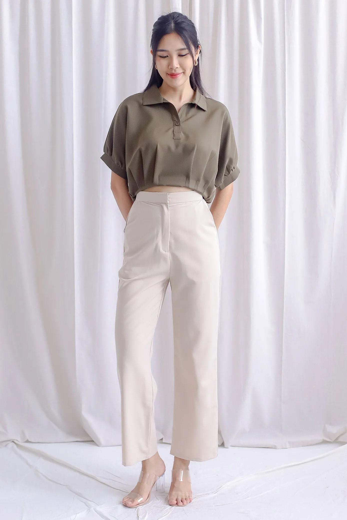 Milou Button Batwing Top In Olive