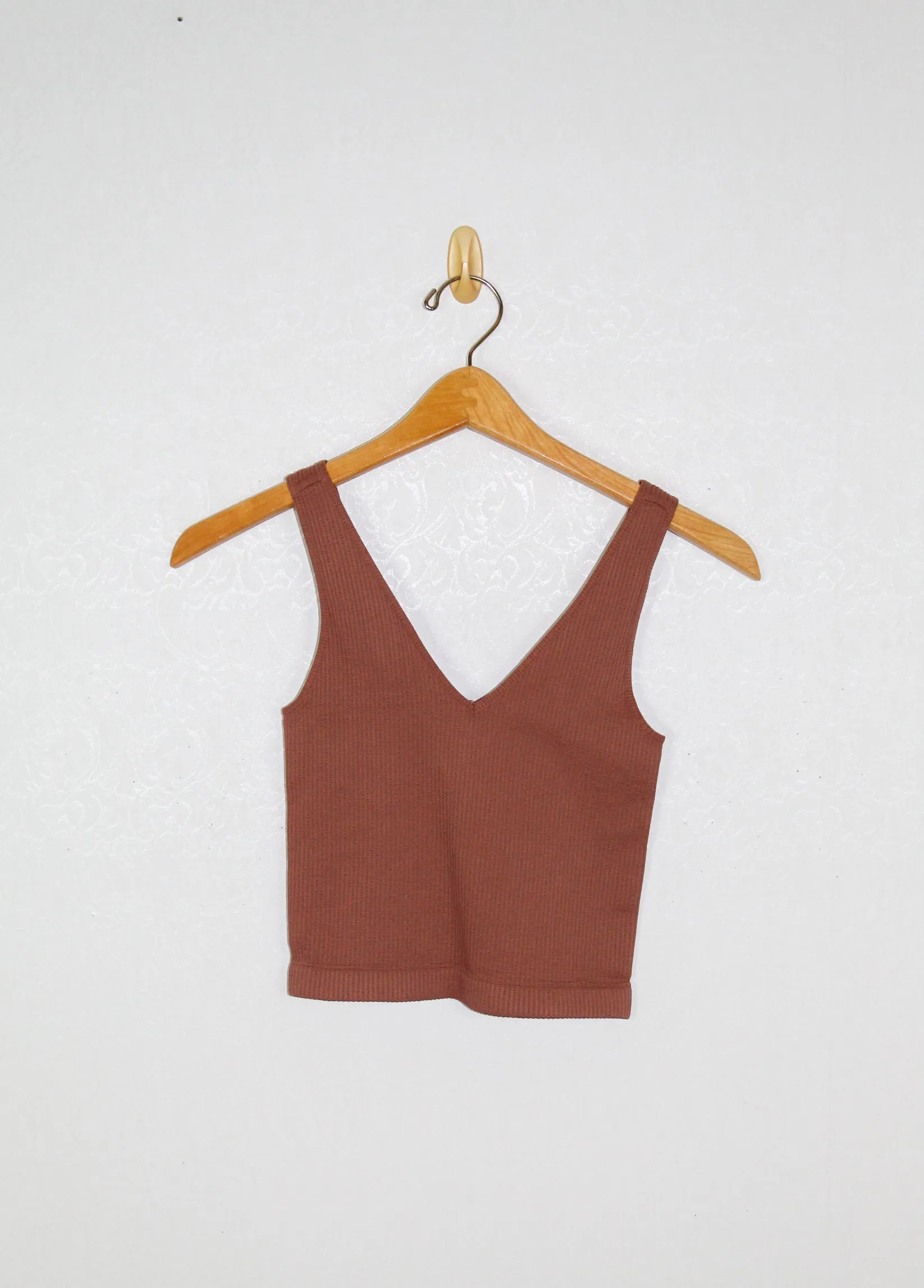 Nikibiki V Neck Ribbed Crop Top