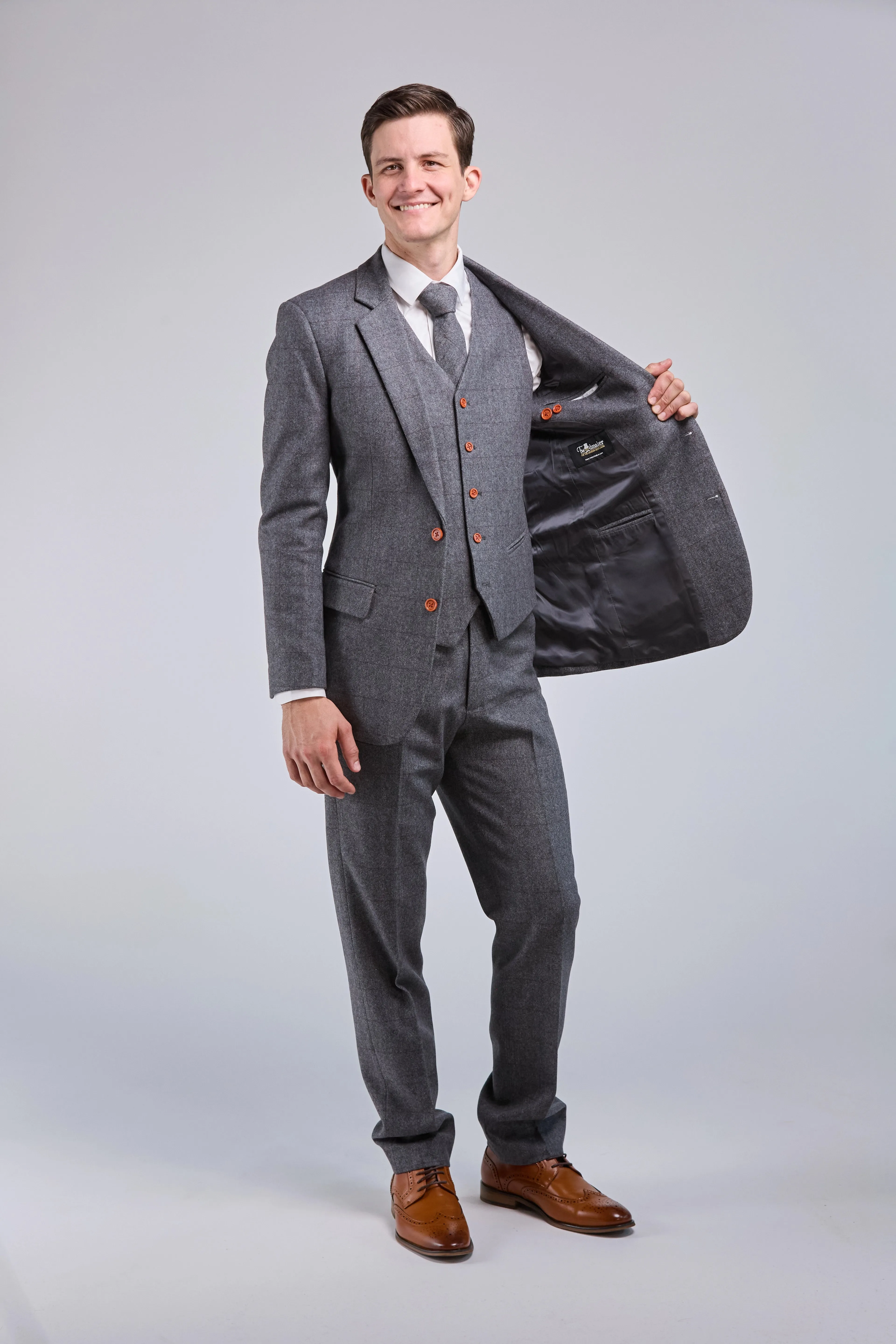 Prince Of Wales Grey Herringbone Tweed 3 Piece Suit
