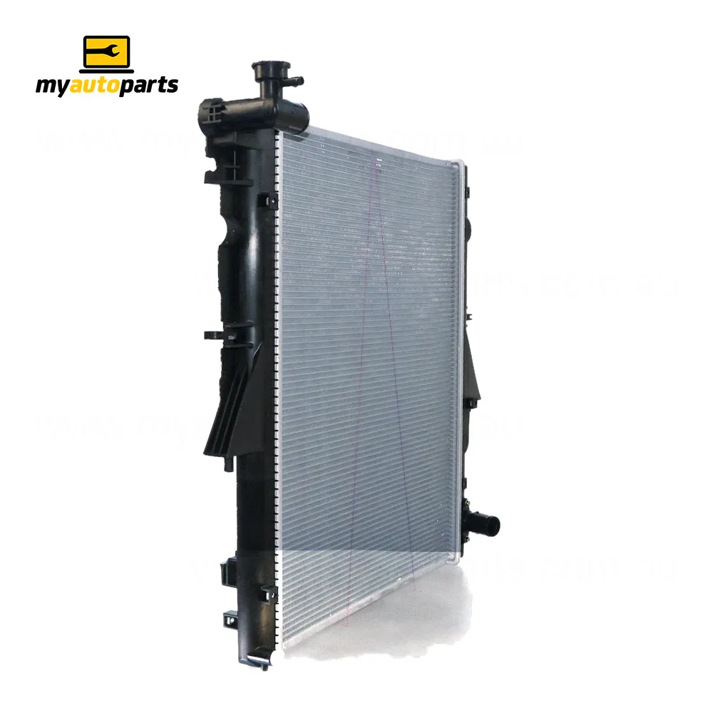 Radiator 35 / 35 mm Plastic Aluminium 525 x 635 x 16 mm Manual 5.8 mm Fin 2.4 L 4N15 Aftermarket suits Mitsubishi Triton MQ