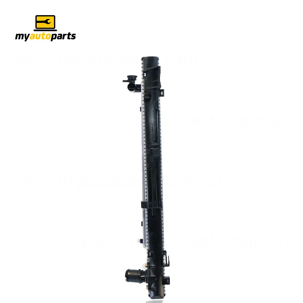 Radiator 35 / 35 mm Plastic Aluminium 525 x 635 x 16 mm Manual 5.8 mm Fin 2.4 L 4N15 Aftermarket suits Mitsubishi Triton MQ