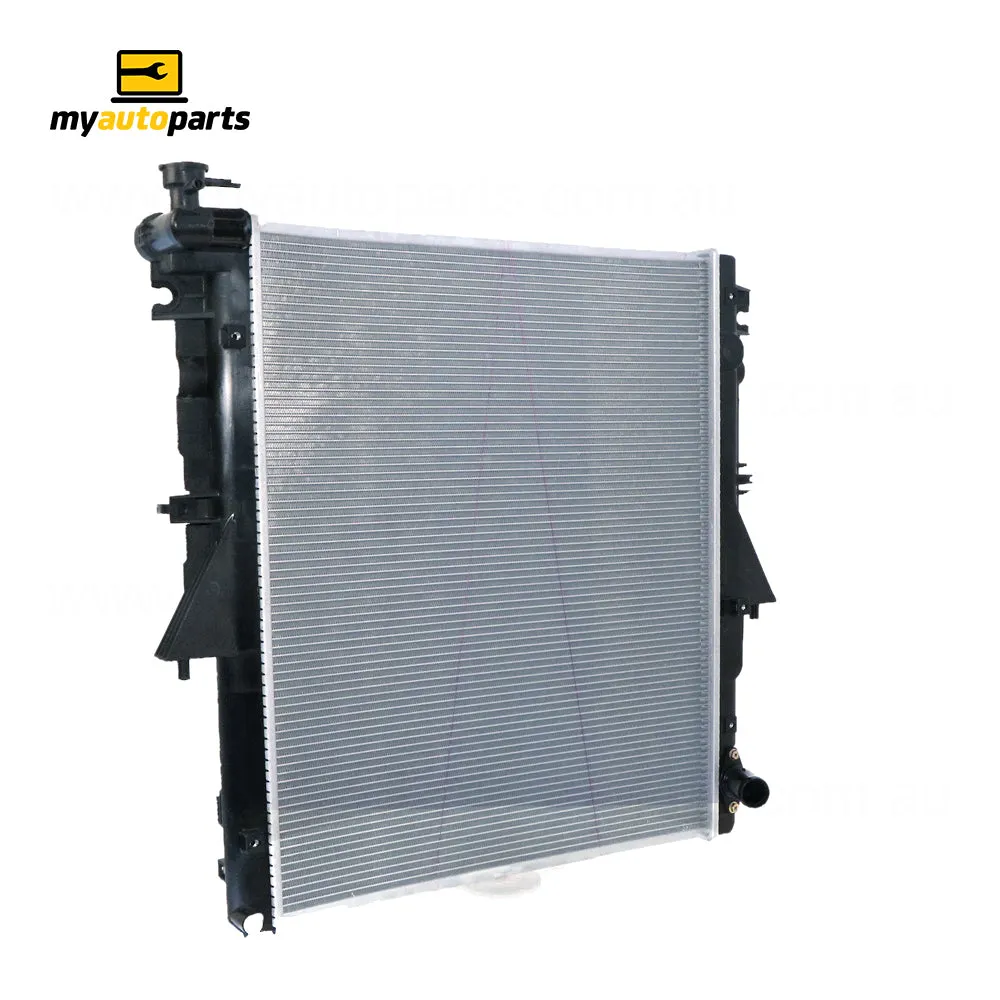 Radiator 35 / 35 mm Plastic Aluminium 525 x 635 x 16 mm Manual 5.8 mm Fin 2.4 L 4N15 Aftermarket suits Mitsubishi Triton MQ
