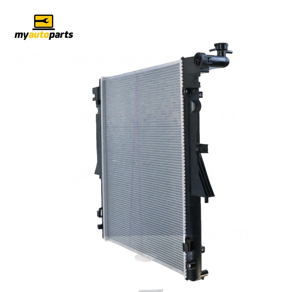 Radiator 35 / 35 mm Plastic Aluminium 525 x 635 x 16 mm Manual 5.8 mm Fin 2.4 L 4N15 Aftermarket suits Mitsubishi Triton MQ