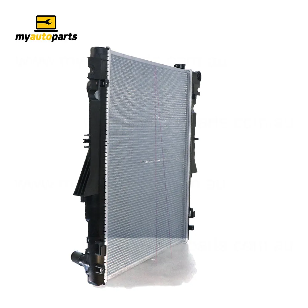 Radiator 35 / 35 mm Plastic Aluminium 525 x 635 x 16 mm Manual 5.8 mm Fin 2.4 L 4N15 Aftermarket suits Mitsubishi Triton MQ