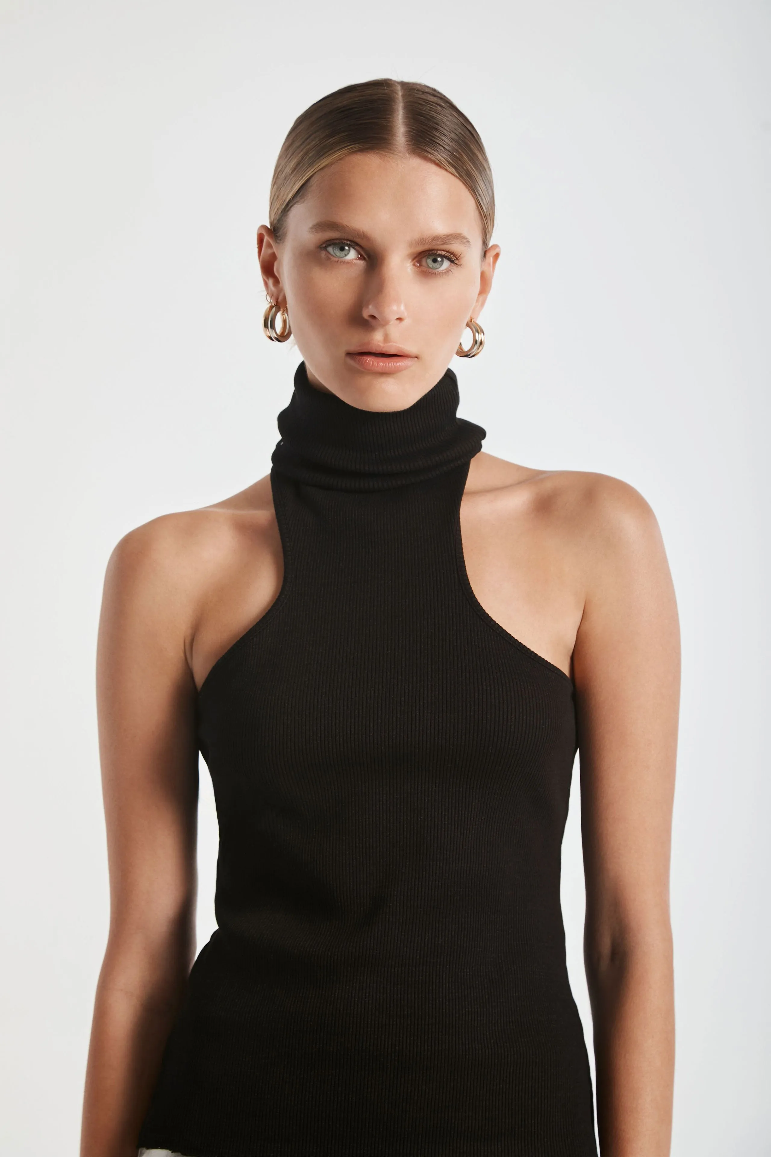 Ribbed Turtleneck Tank