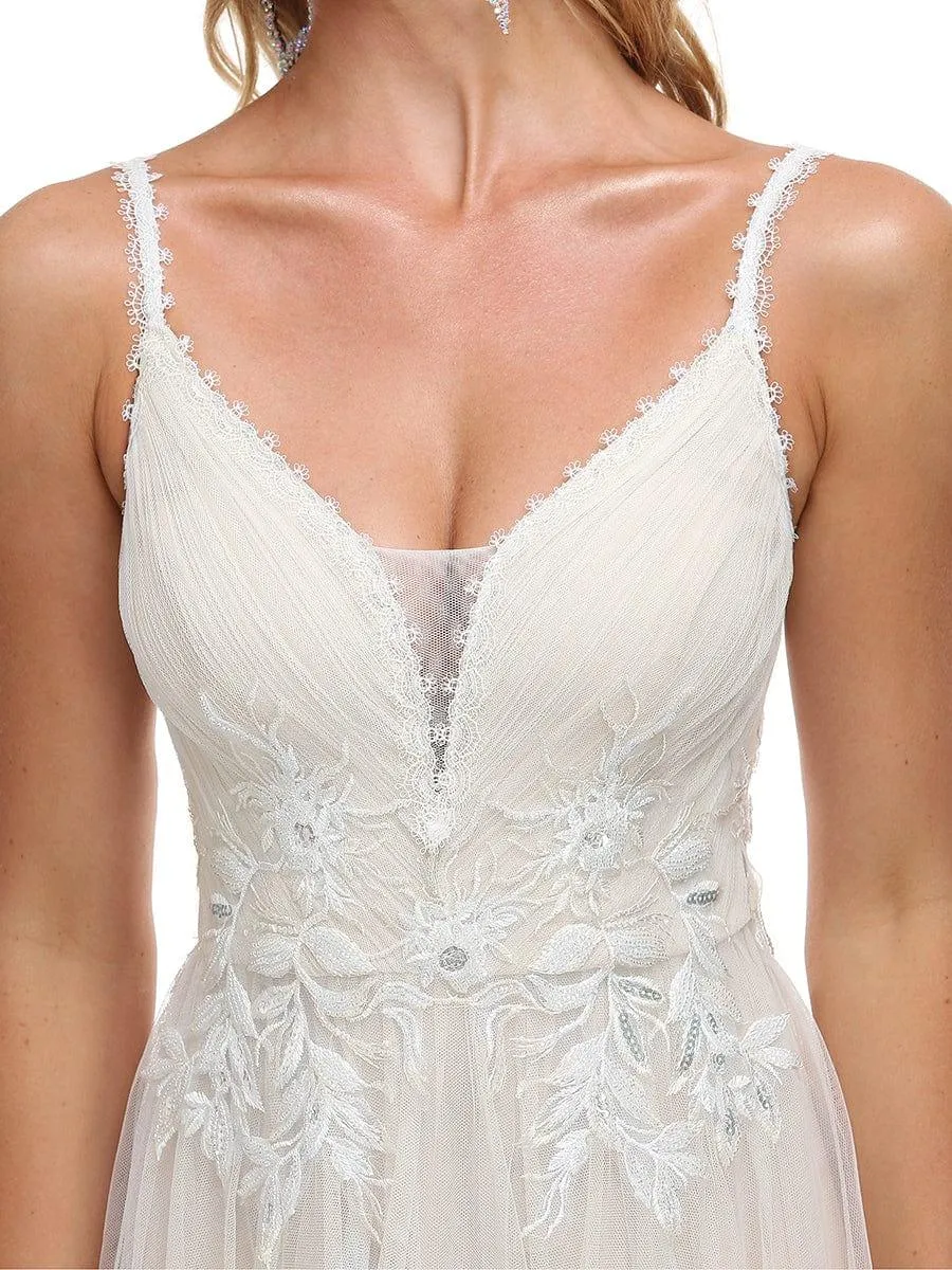 Robe de mariée A-ligne à encolure en V brodée à bretelles spaghetti