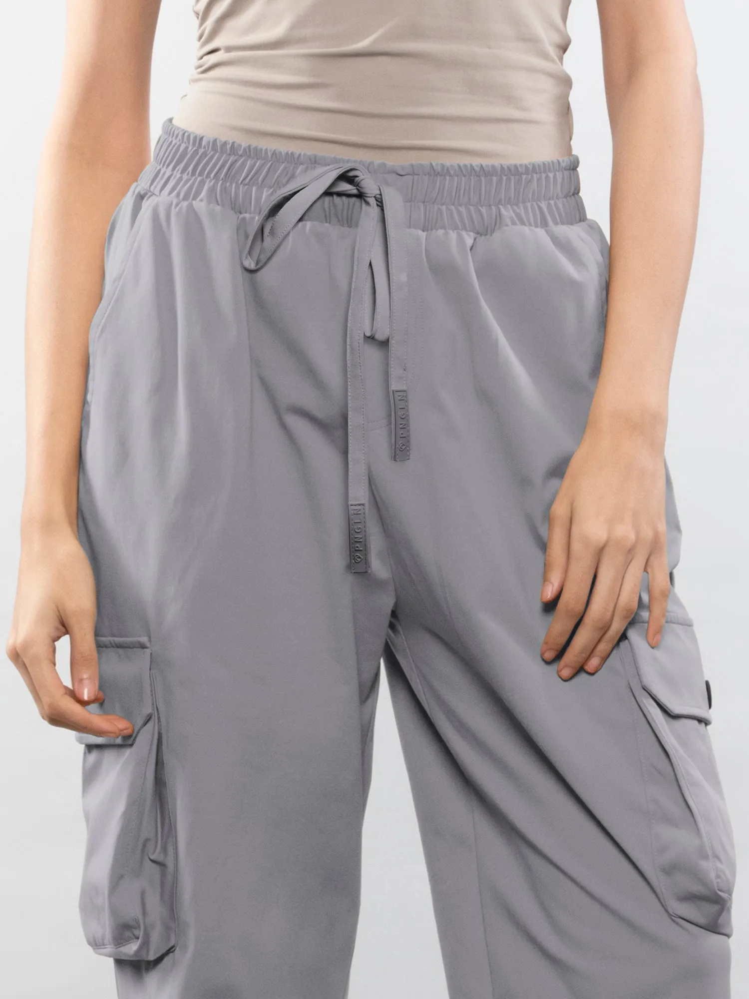 Six pocket cargo pants