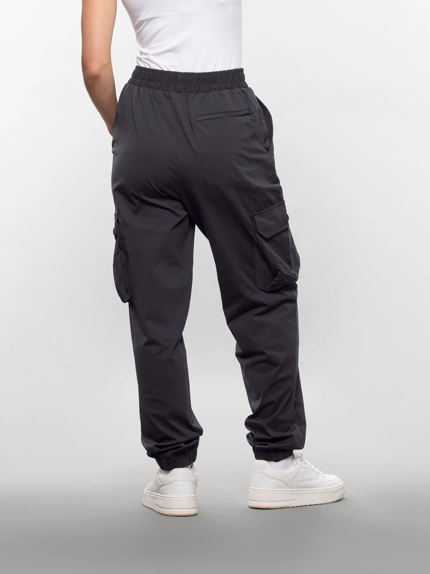 Six pocket cargo pants