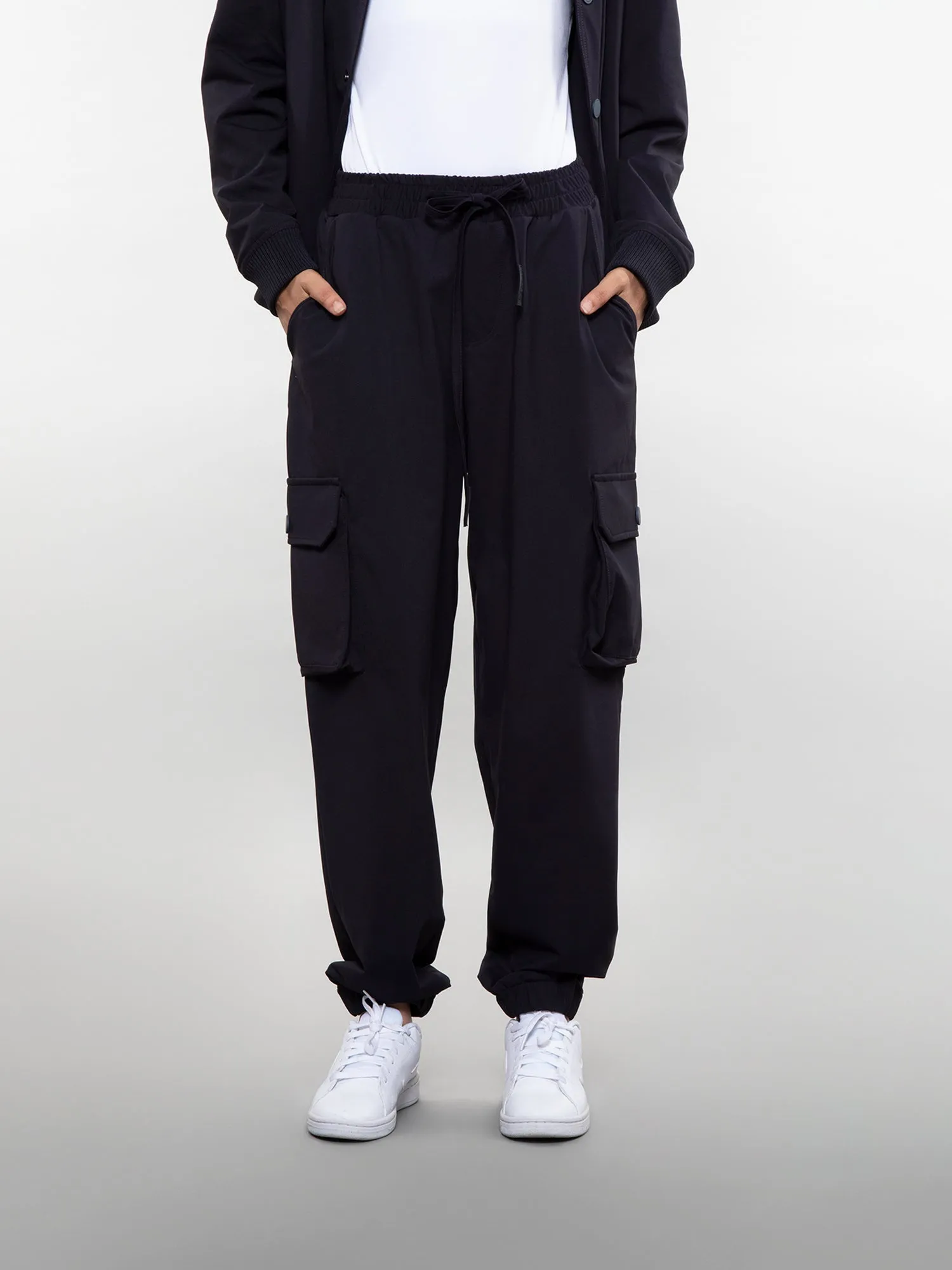 Six pocket cargo pants