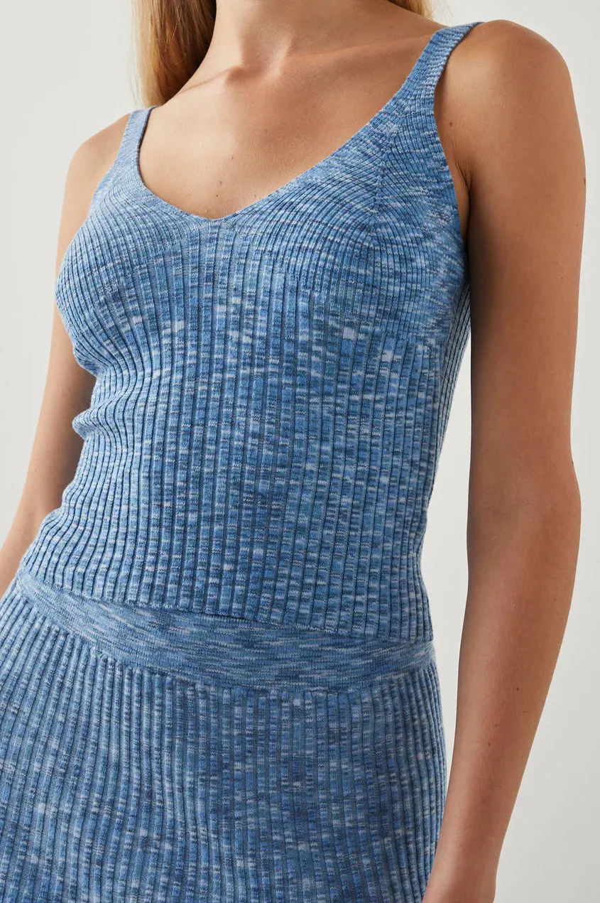 Sky top - Blue multi space dye