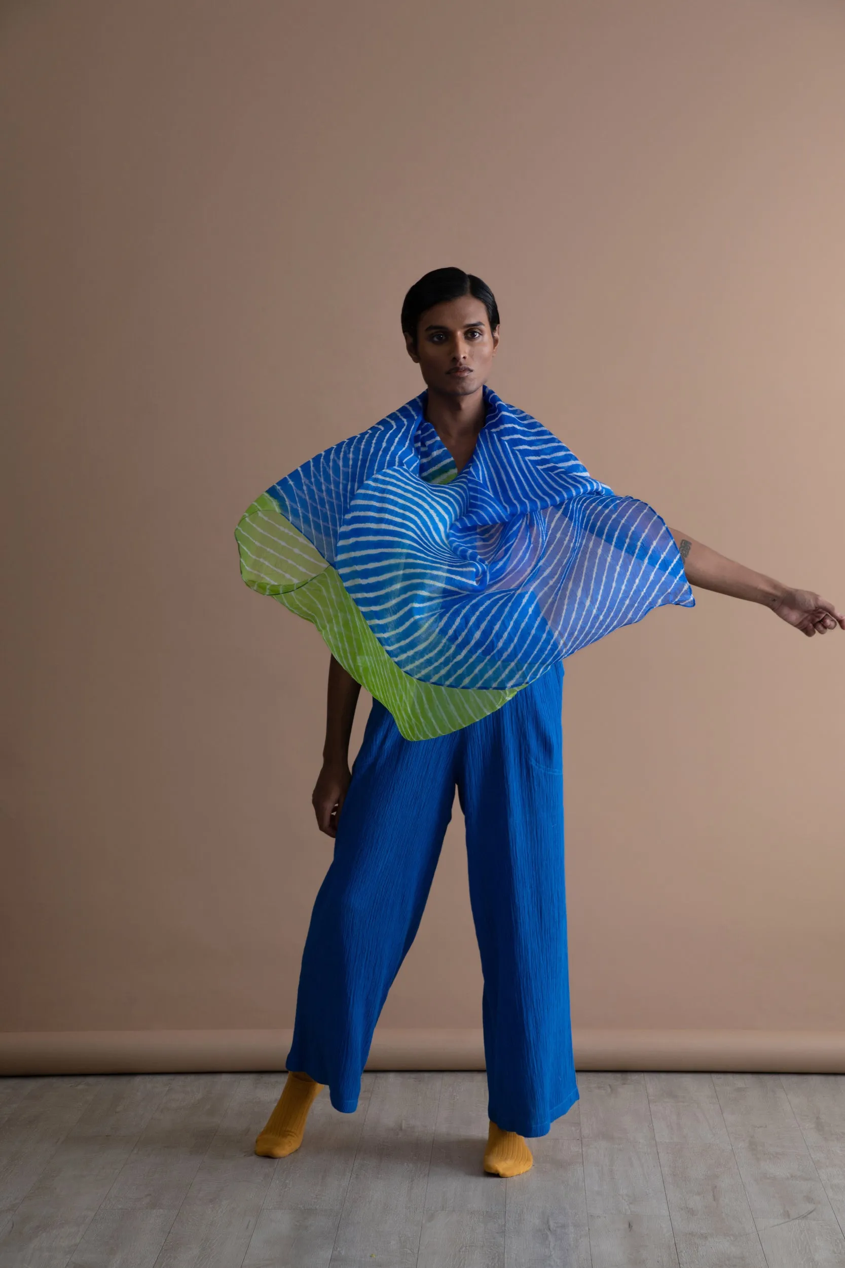 Summer Pants Lateral Textured Cotton Fashion Edit Kai-11 Urvashi Kaur