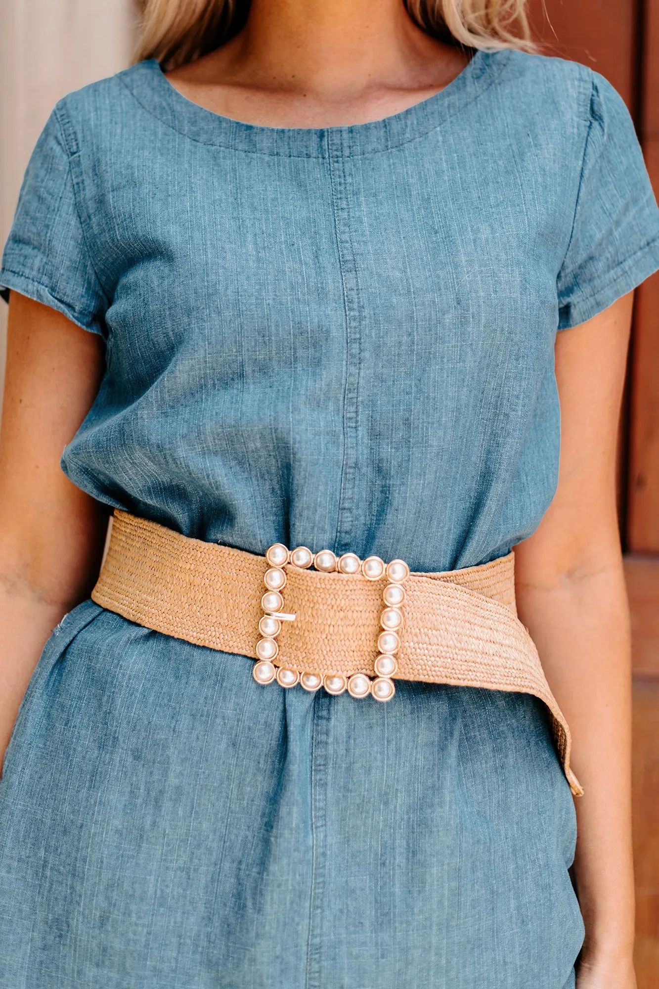 Surpassing Expectations Short Sleeve Chambray Shift Dress (Indigo)