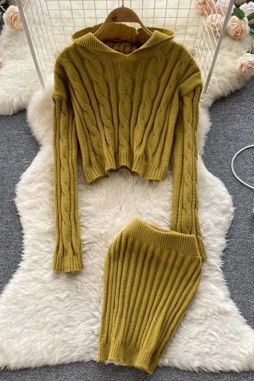 Two Piece Hooded Full Sleeve Knitted Sweatshirt Tops   Skinny Mini Skirts Suits