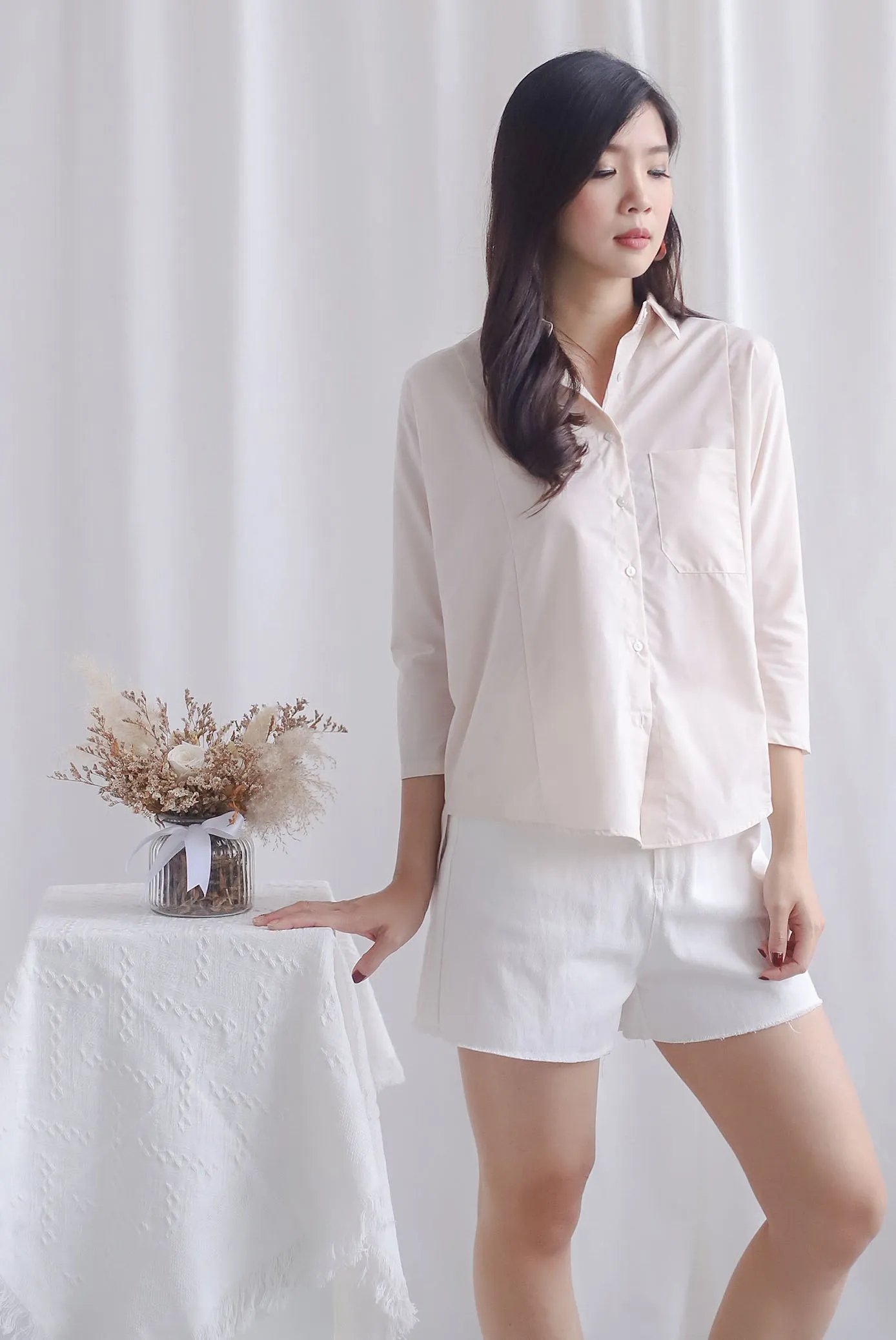 Vieno Batwing Shirt In Cream