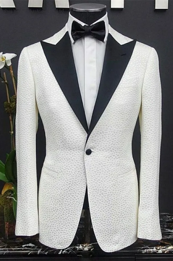 White Peaked Lapel One Button Slim Fit Wedding Groom Suits