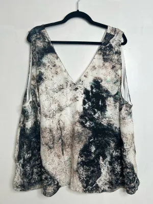 Womens Size 2XL Misses Black The Limited Tops